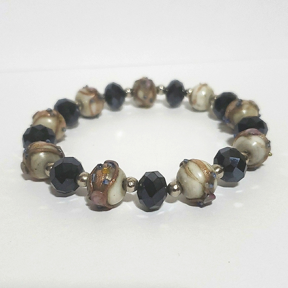 Hand crafted Glass and Crystal Beaded Stretch Bracelet